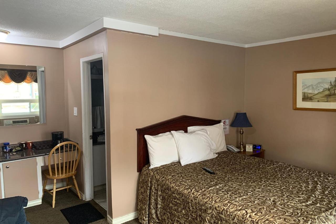 Lucien Motel Whitby Zewnętrze zdjęcie