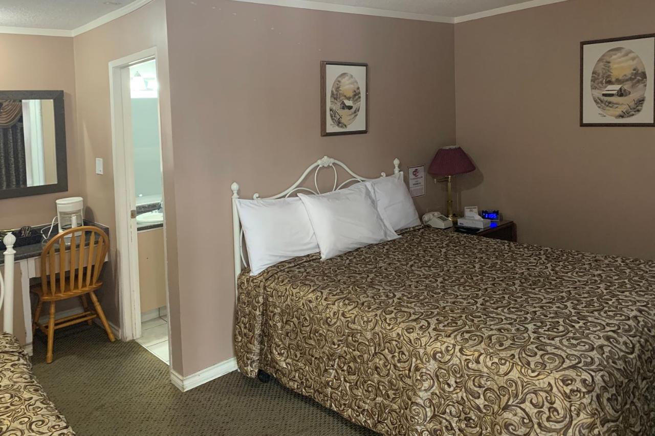 Lucien Motel Whitby Zewnętrze zdjęcie